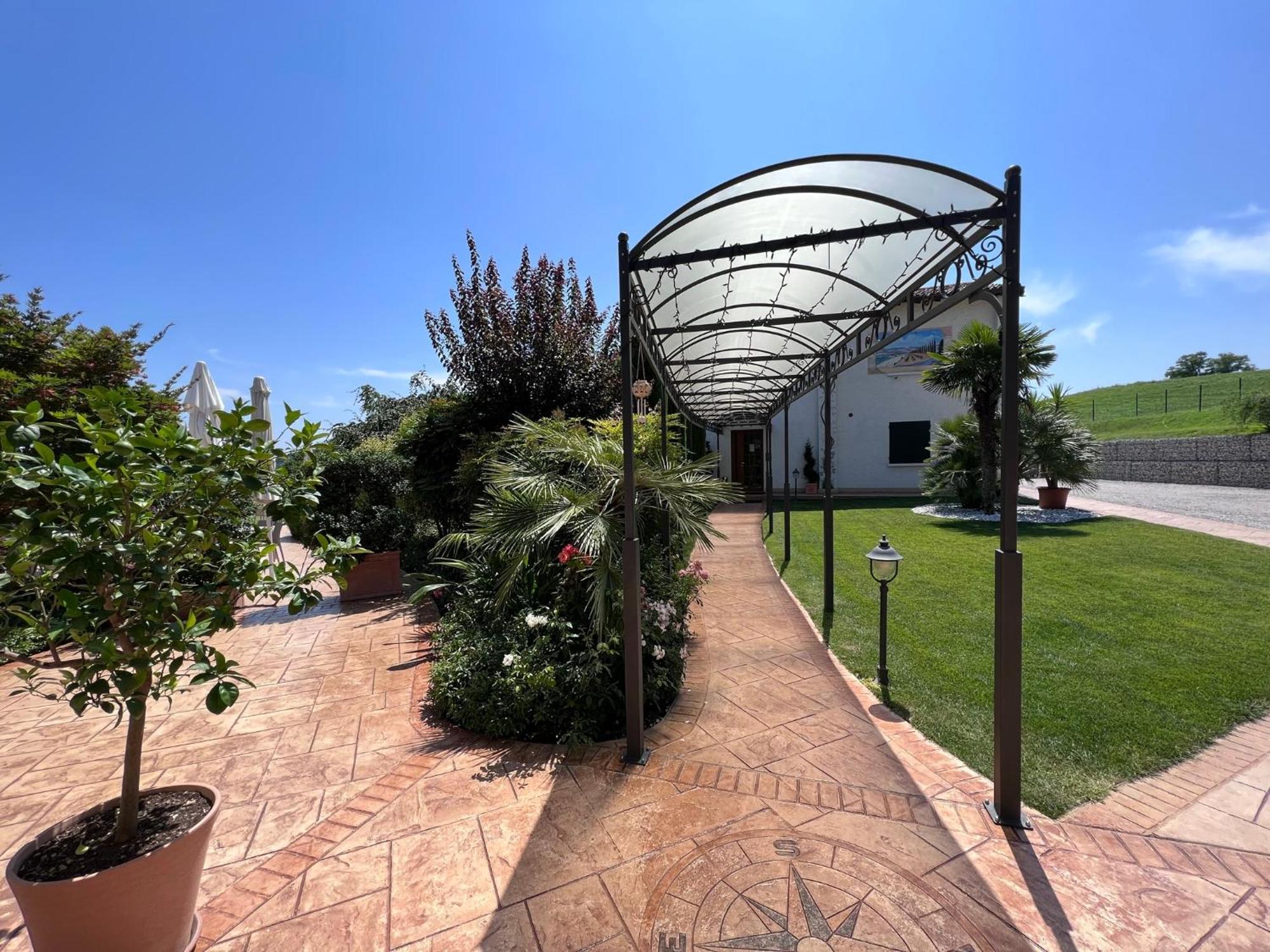 B&B Corte Delle Rose Castiglione Delle Stiviere Exterior photo