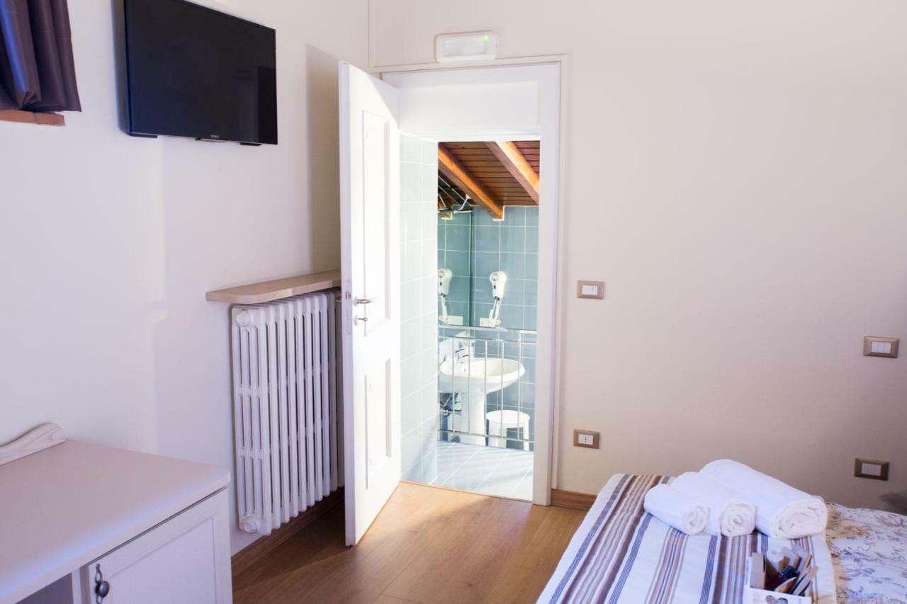B&B Corte Delle Rose Castiglione Delle Stiviere Exterior photo