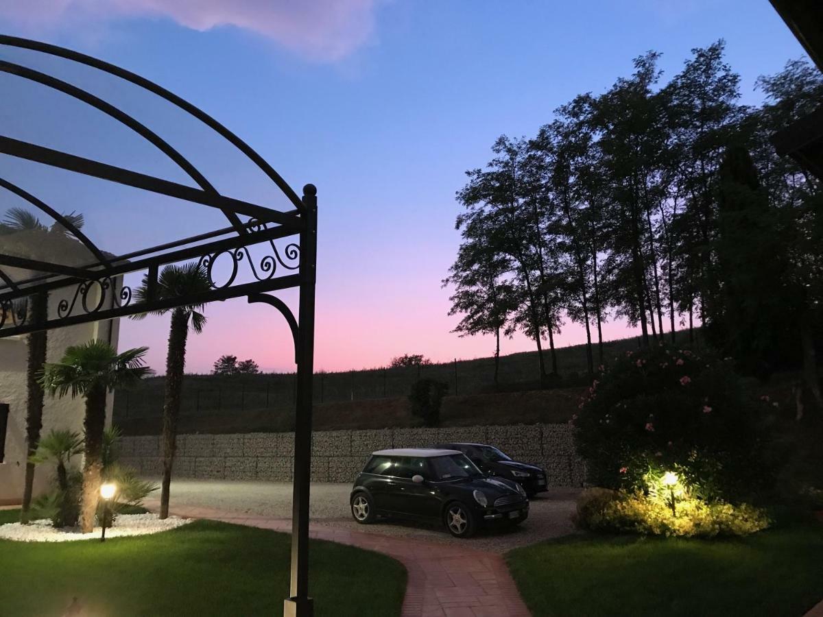 B&B Corte Delle Rose Castiglione Delle Stiviere Exterior photo
